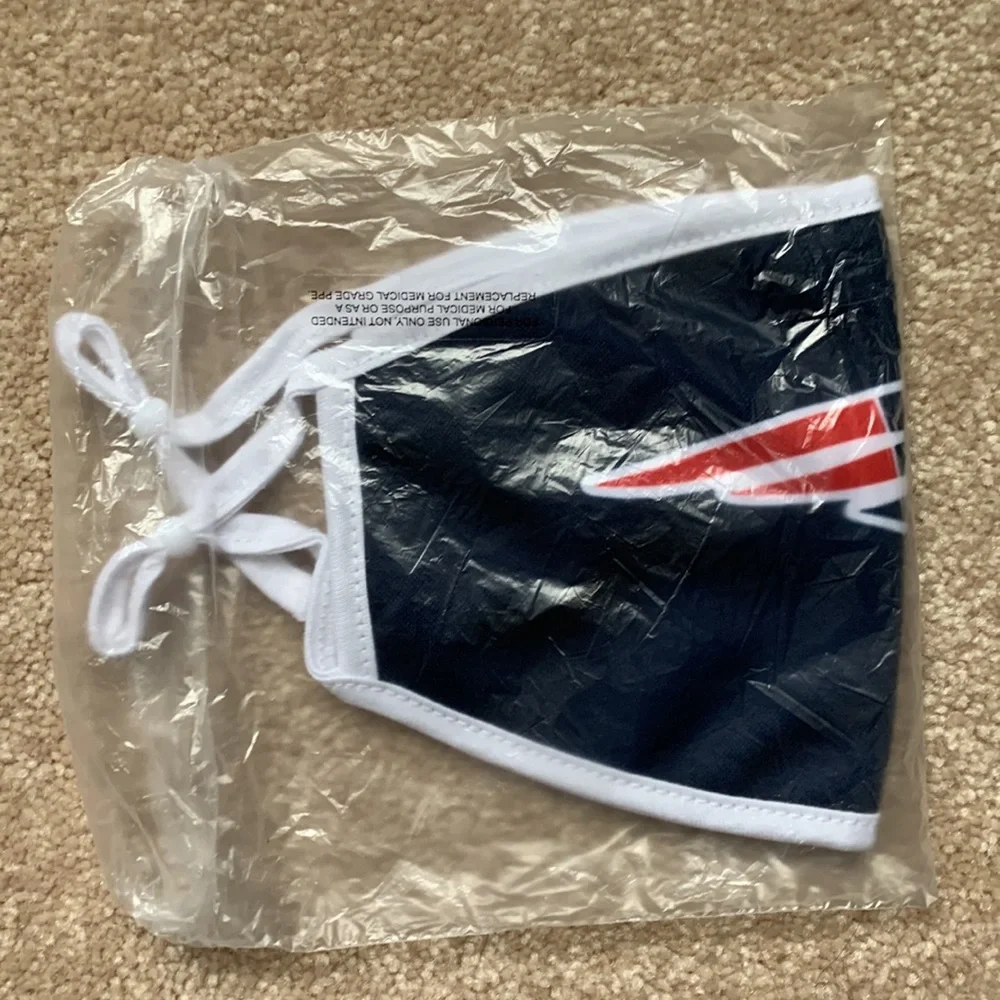 Authentic New England Patriots NFL Adjustable Face Mask